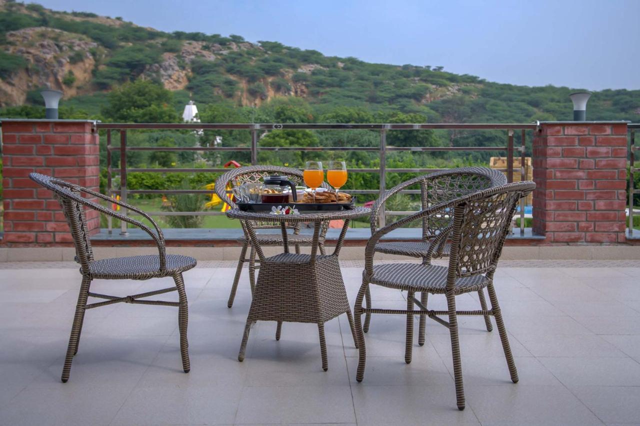Stayvista At Hillside Paradise Dhauj Buitenkant foto