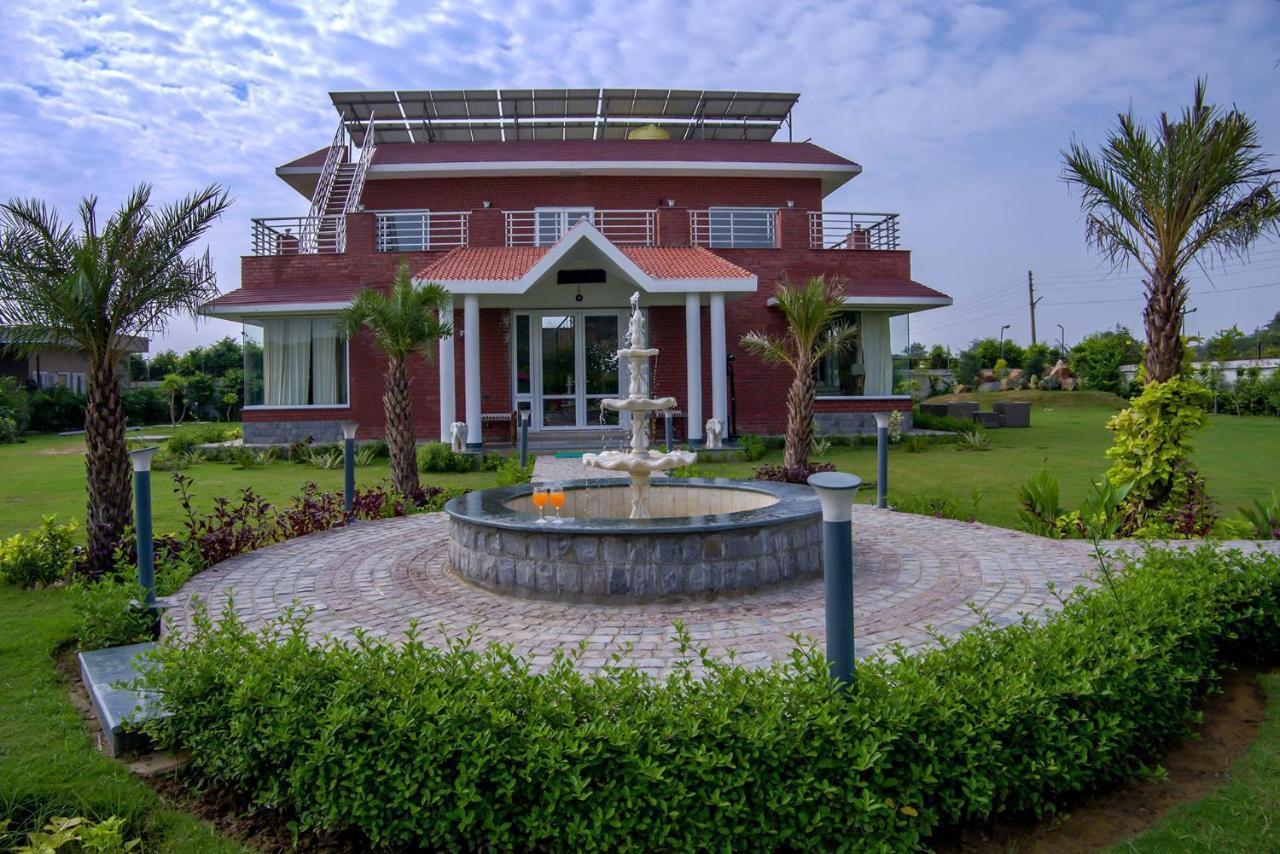 Stayvista At Hillside Paradise Dhauj Buitenkant foto